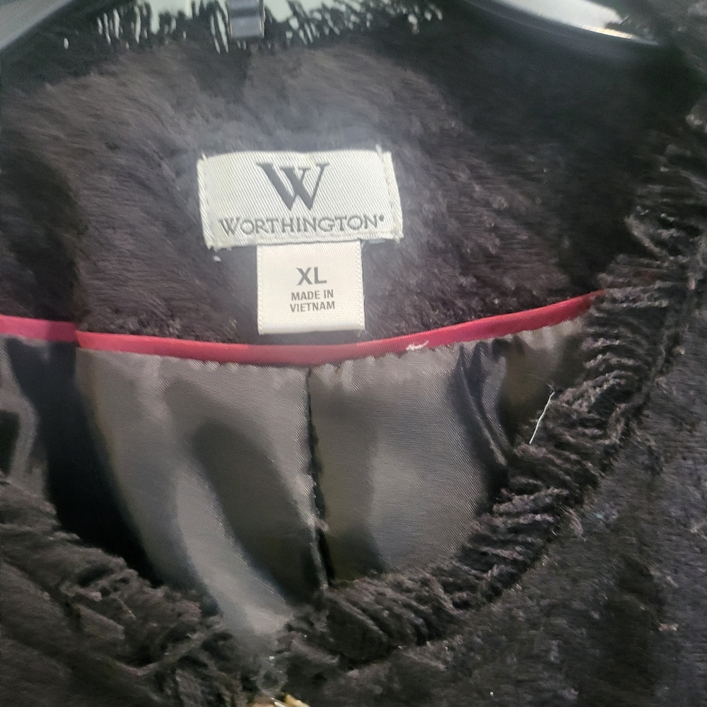 3 Jackets - Picture 8 of 10